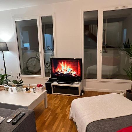 פריז Entire Apartment With Terrace מראה חיצוני תמונה