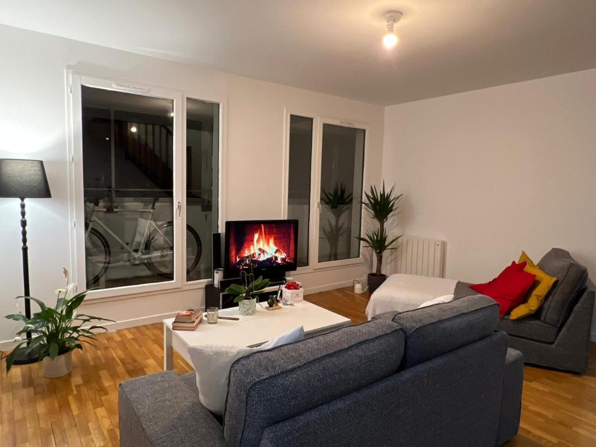 פריז Entire Apartment With Terrace מראה חיצוני תמונה